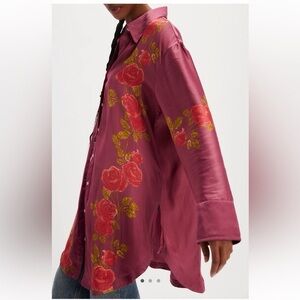 Free People Off the vine Button Down Satin  blouse Size Small New